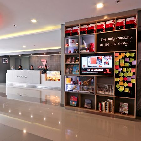 Red Planet Makati Amorsolo Makati City Zewnętrze zdjęcie