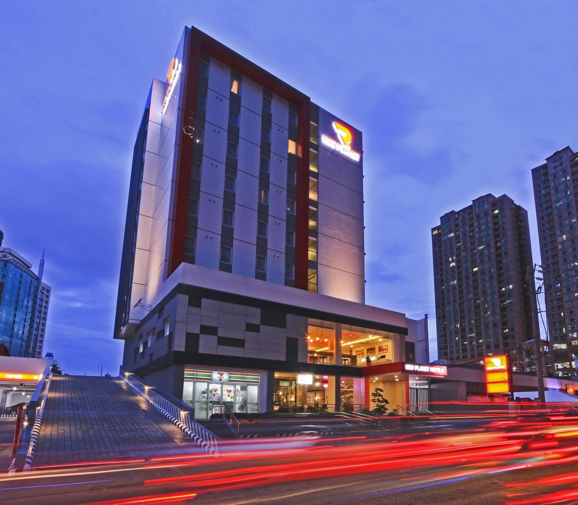 Red Planet Makati Amorsolo Makati City Zewnętrze zdjęcie